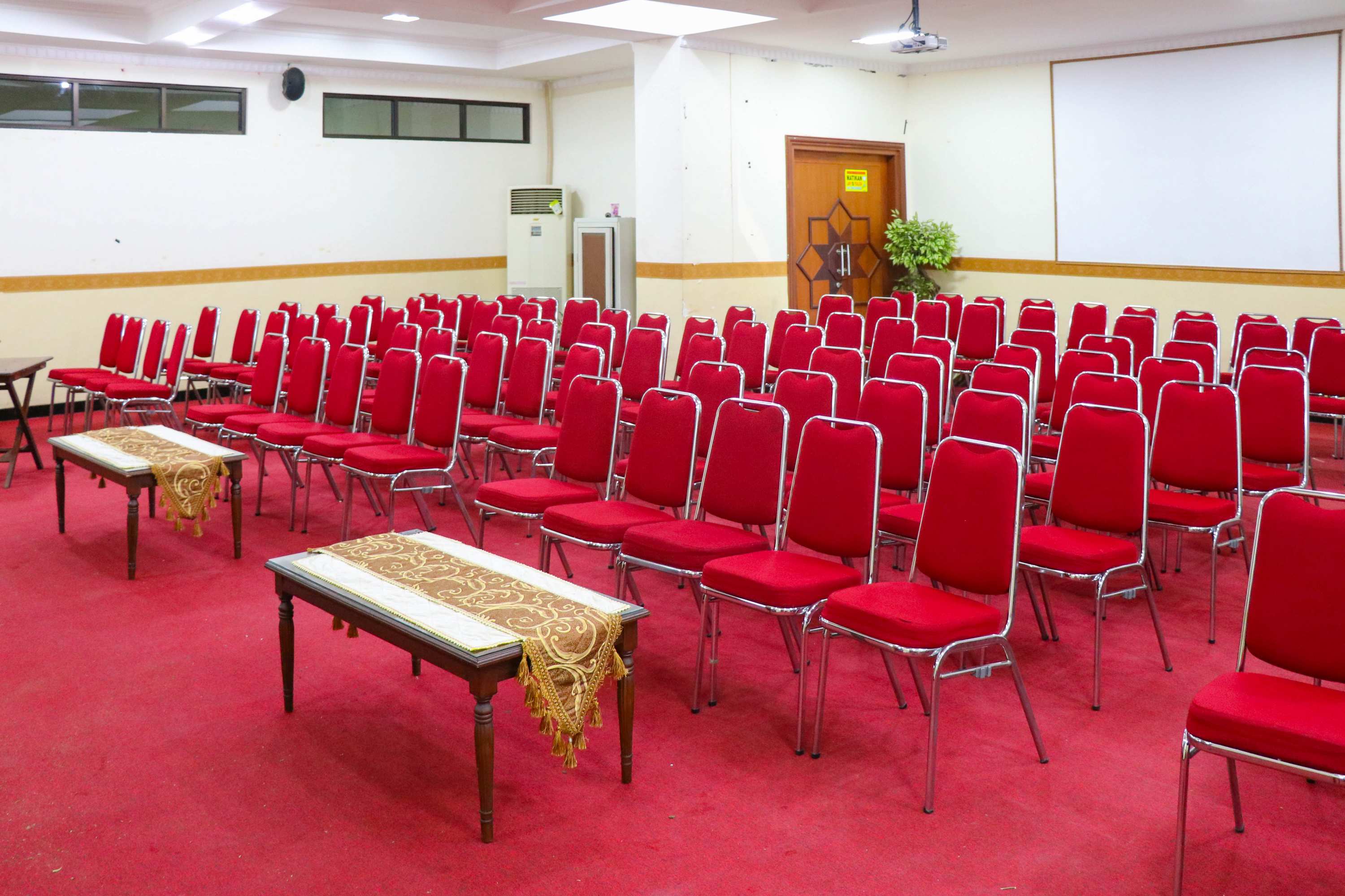 Ruang Rapat VIP
